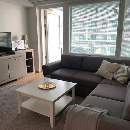 Modern One Bedroom Apartment Nearby Airport Вантаа Екстериор снимка